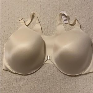Soma 40DDD Vanishing Back Bra